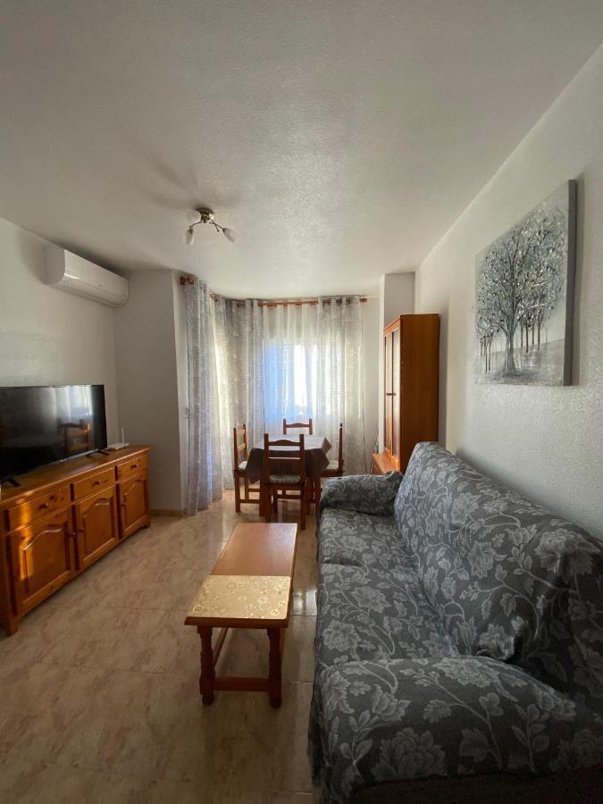 Apartamento Caballero De Rodas Torrevieja Ngoại thất bức ảnh
