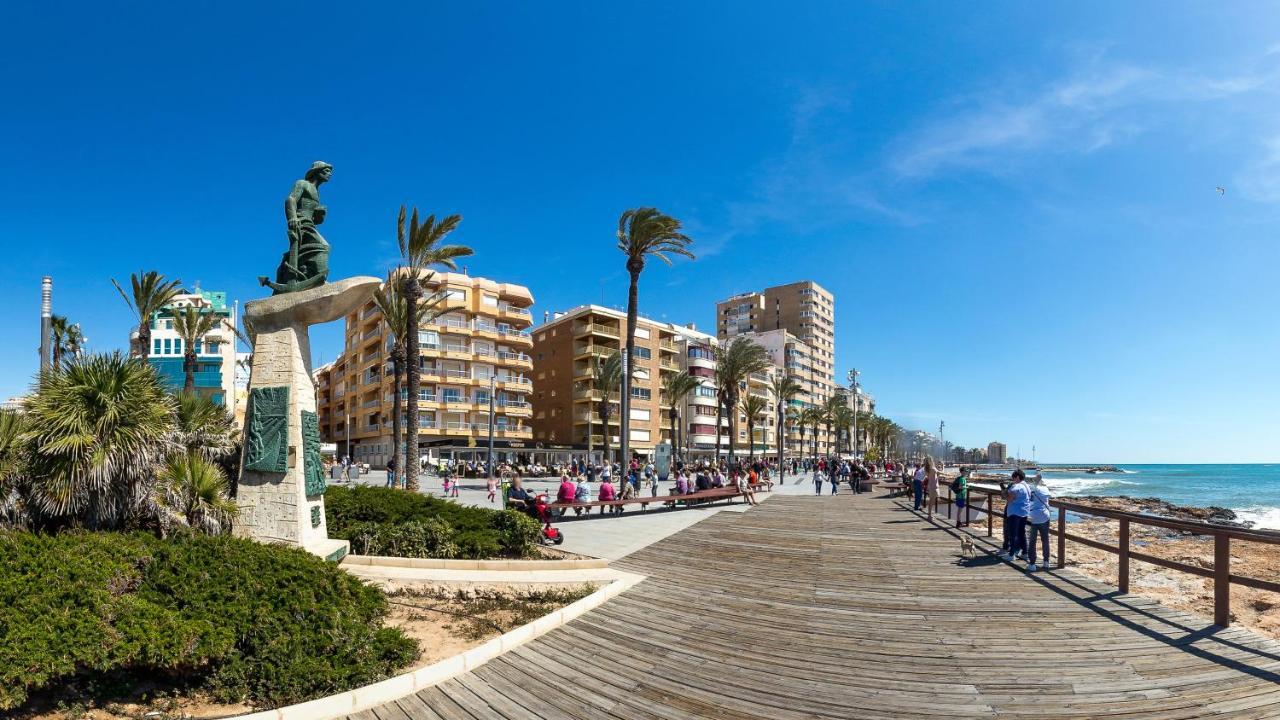 Apartamento Caballero De Rodas Torrevieja Ngoại thất bức ảnh