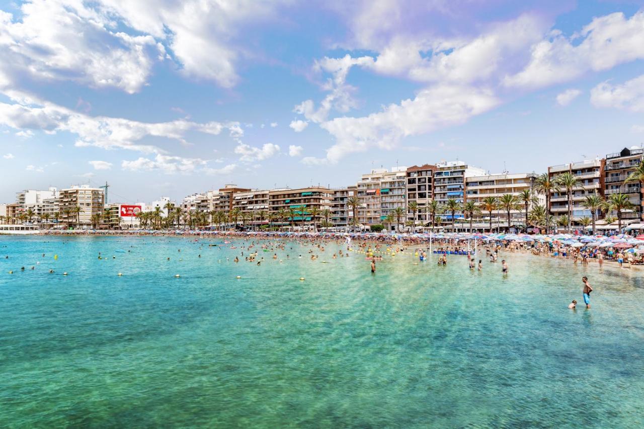 Apartamento Caballero De Rodas Torrevieja Ngoại thất bức ảnh