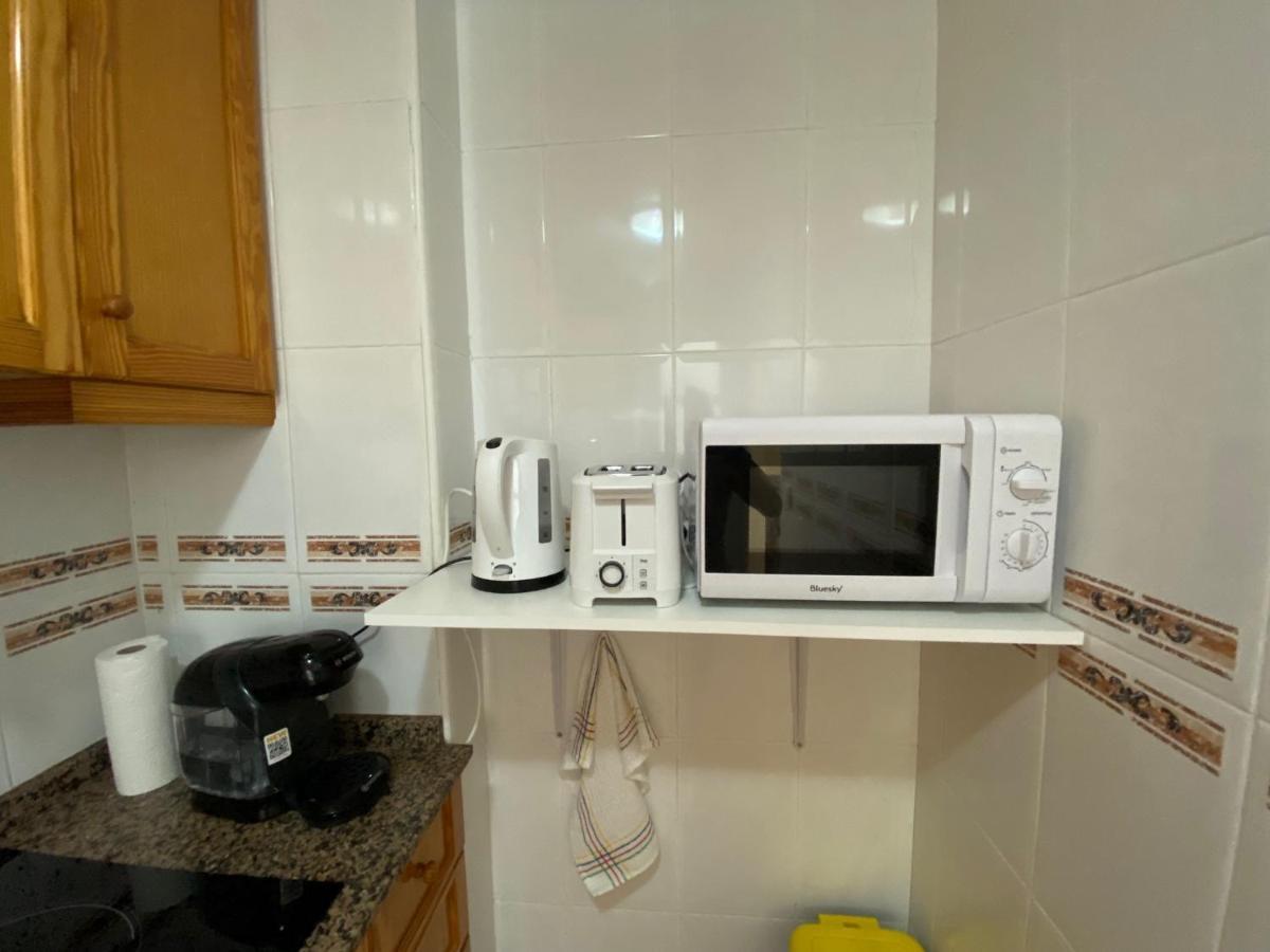 Apartamento Caballero De Rodas Torrevieja Ngoại thất bức ảnh