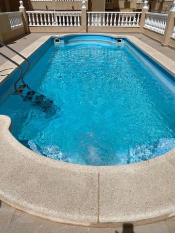 Apartamento Caballero De Rodas Torrevieja Ngoại thất bức ảnh